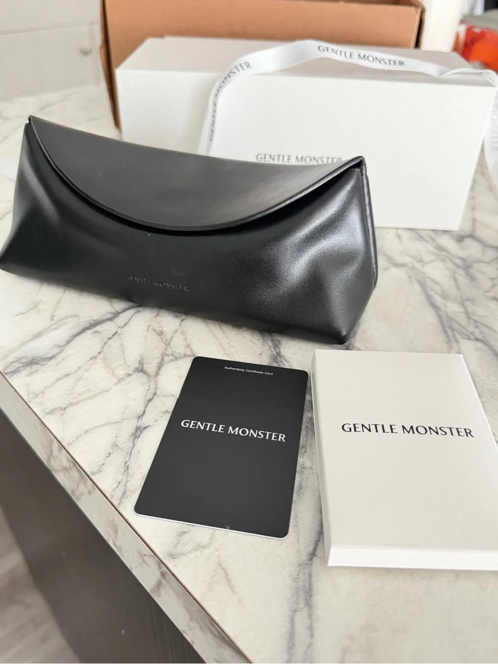 GENTLE MONSTER Vanilla 01